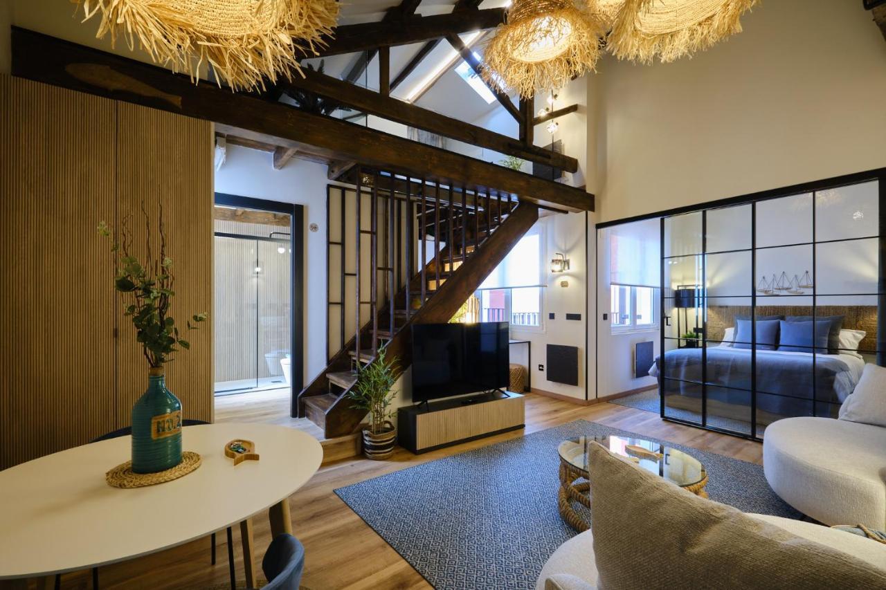 Appartement El Amarre - Navega En El Camarote De Un Navio Con Historia - Grupo Querbes à Gijón Extérieur photo