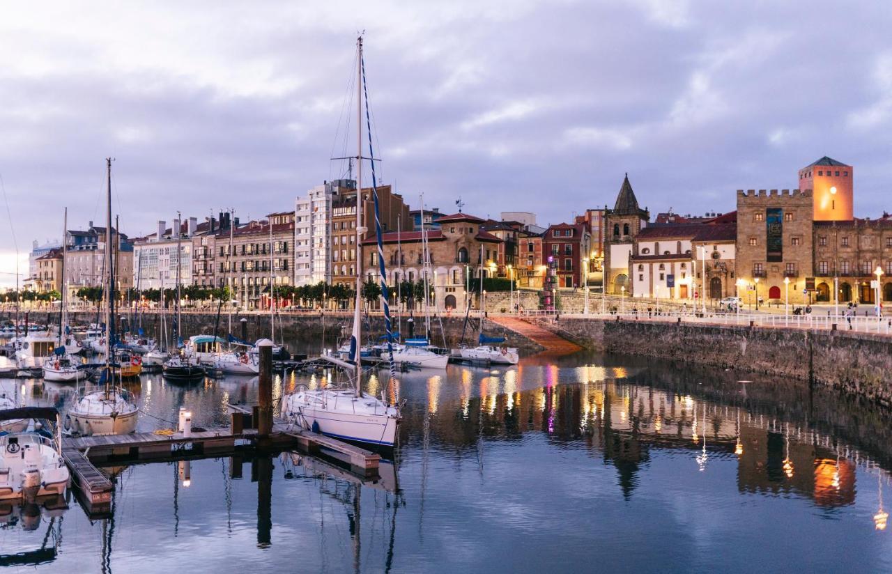 Appartement El Amarre - Navega En El Camarote De Un Navio Con Historia - Grupo Querbes à Gijón Extérieur photo