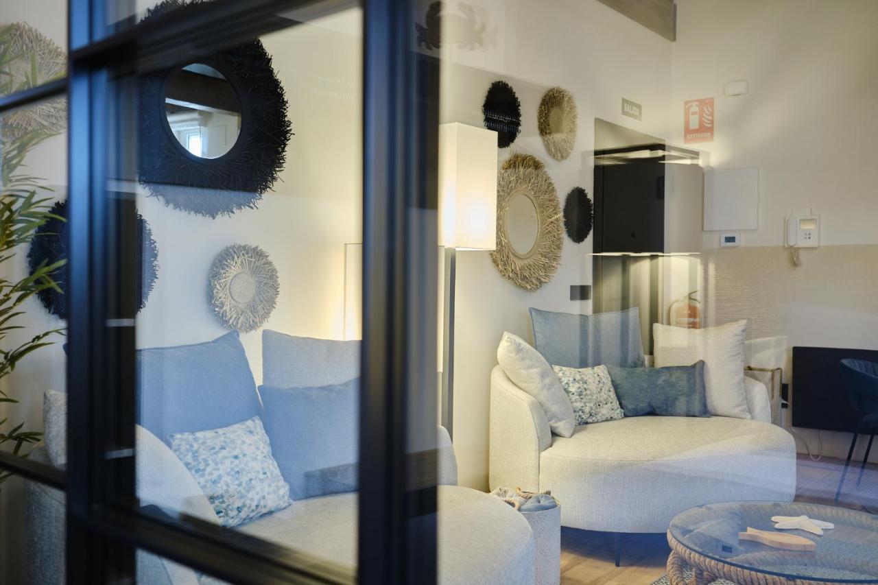 Appartement El Amarre - Navega En El Camarote De Un Navio Con Historia - Grupo Querbes à Gijón Extérieur photo